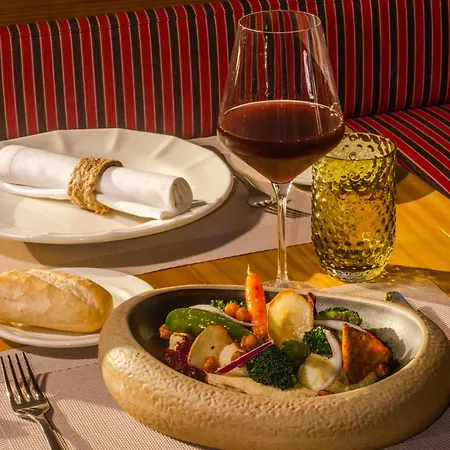 Hotel La Dehesa De Don Pedro Monesterio