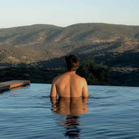 Hotel La Dehesa De Don Pedro *